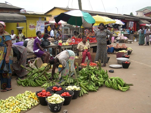 Kumasi-retail produce market