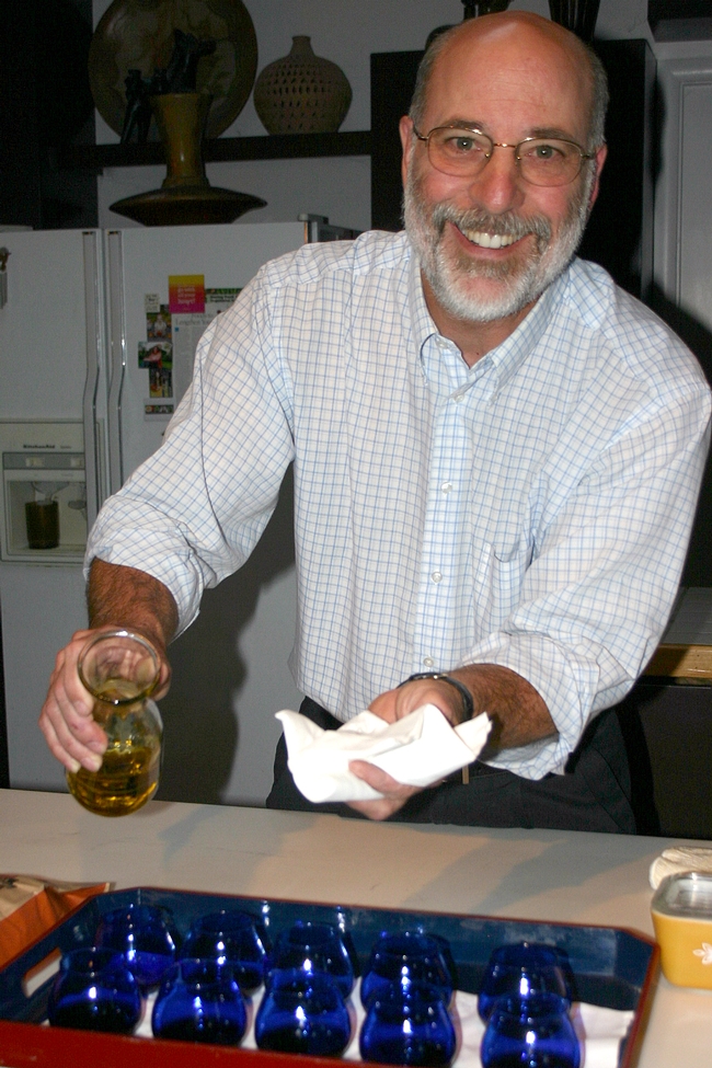 Vossen is one of the founders of the UC Davis Olive Center and started an olive oil tasting panel in 1996-97.